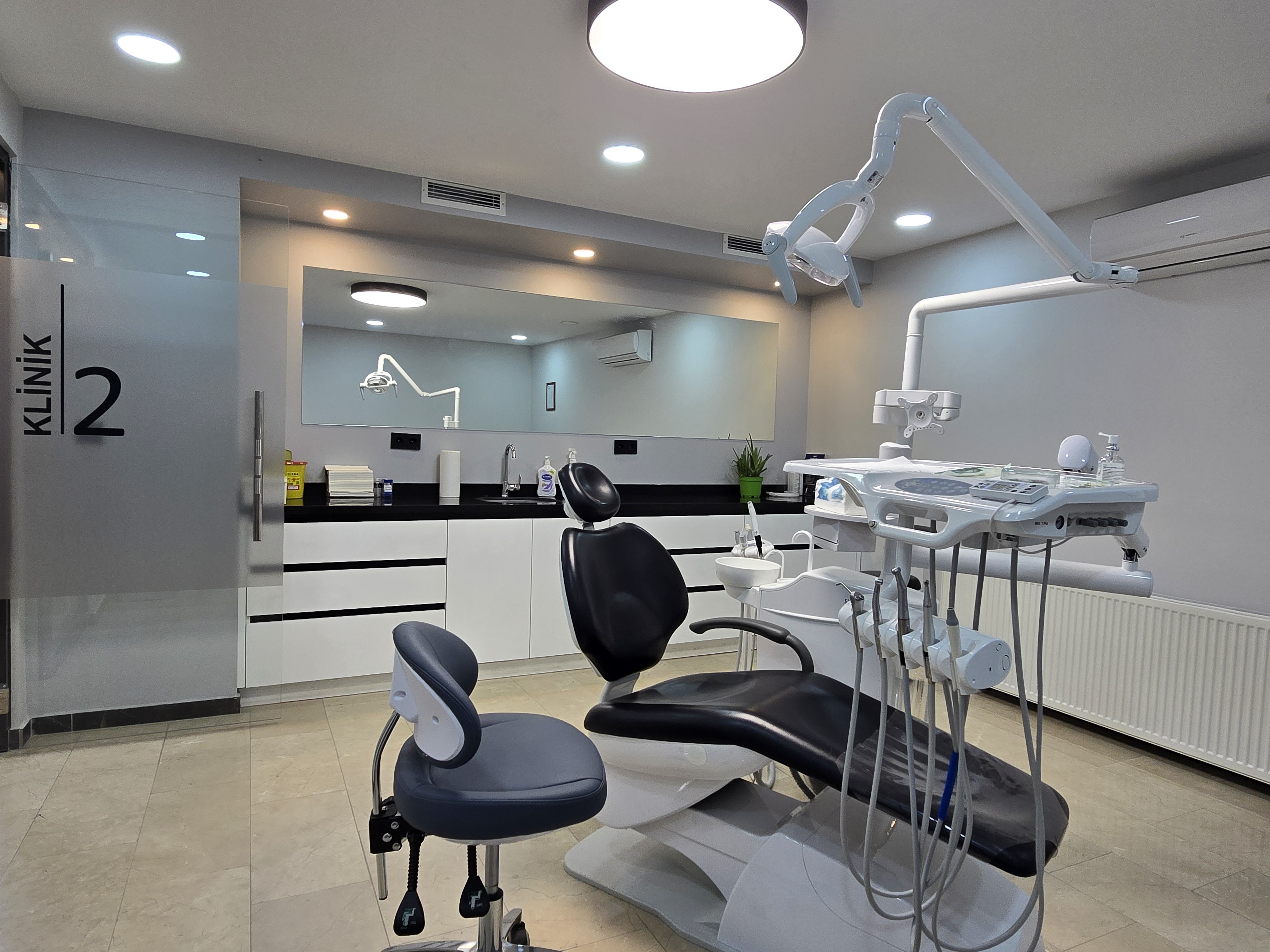 Periodontoloji (Diş Eti Hastalıkları Tedavisi)